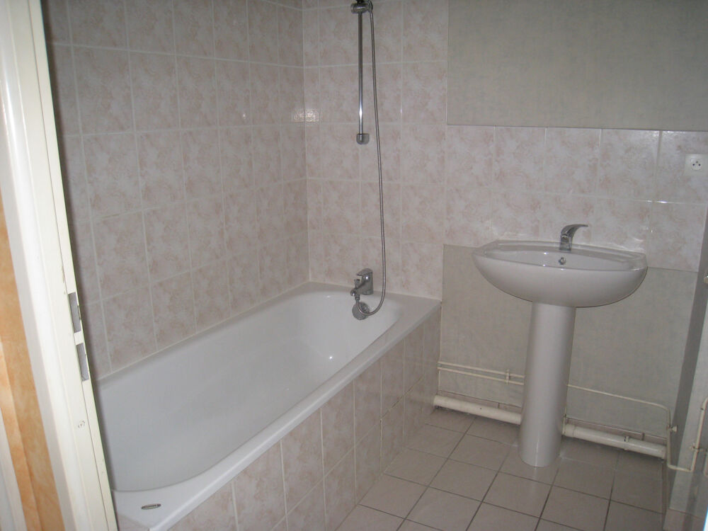 Location Appartement 40 FBG MADELEINE - LIBRE LE 29.10.26 Orleans