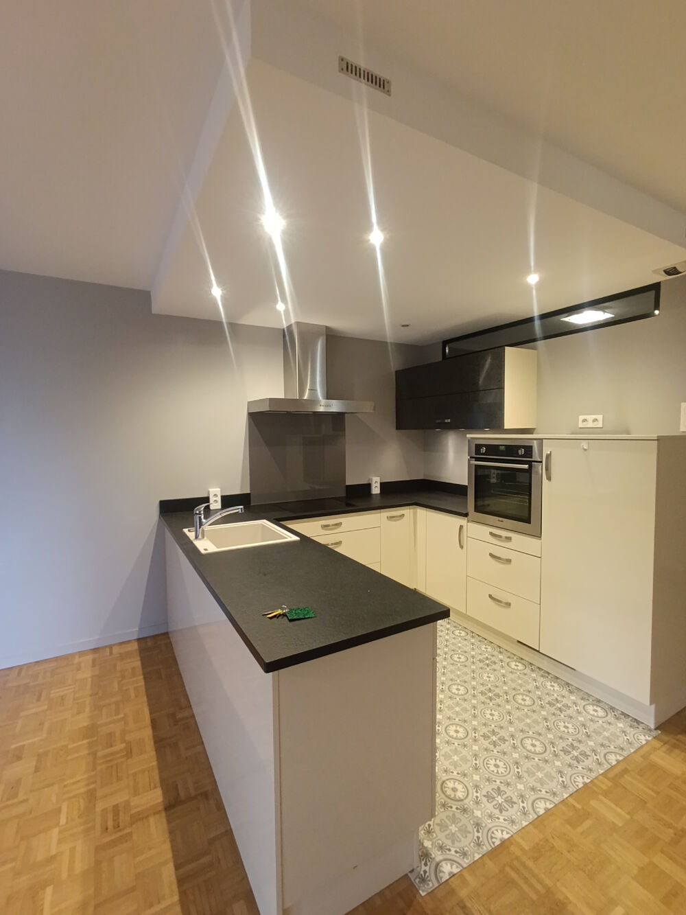 Location Appartement GRAND F3 PROCHE DUNOIS - LIBRE LE 08/08/26 Orleans