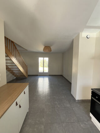  Maison à louer 3 pièces 63 m²