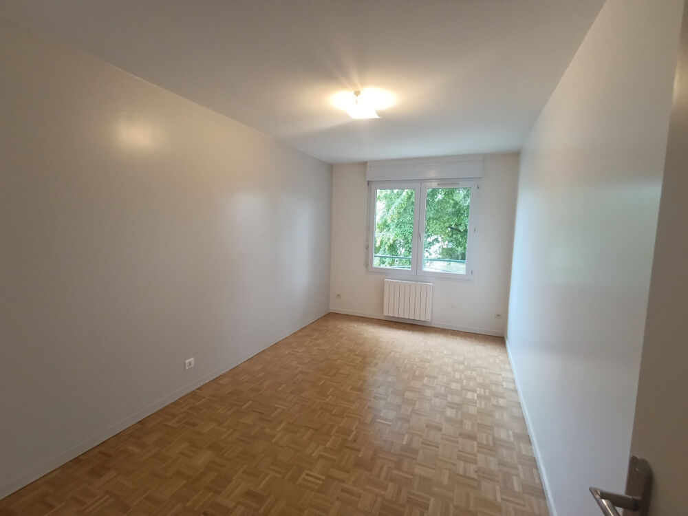 Location Appartement GRAND F3 PROCHE DUNOIS - LIBRE LE 08/08/26 Orleans