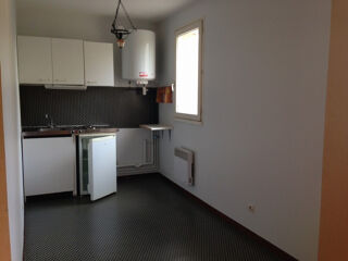  Appartement à louer 1 pièce 31 m²