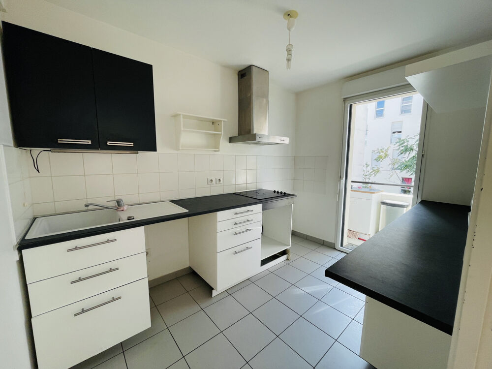 ORLEANS Quartier Dunois - RESIDENCE RECENTE TERRASSE