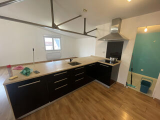  Appartement � louer 5 pi�ces 152 m�