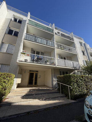  Appartement à louer 2 pièces 48 m²