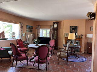  Propriété/château à vendre 10 pièces 125 m²