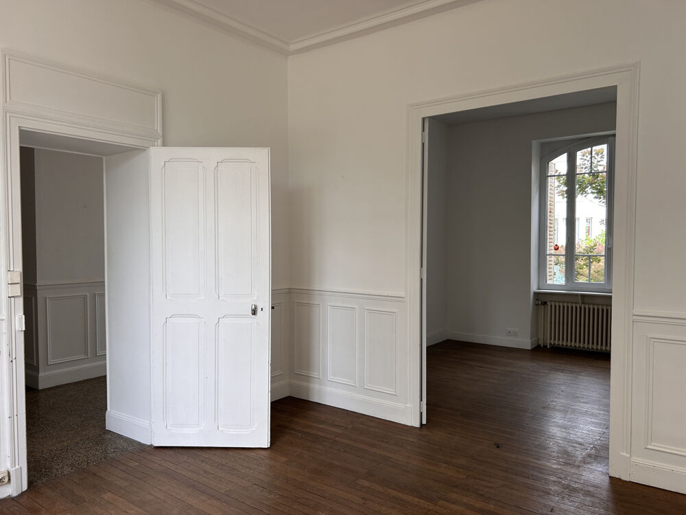 A LOUER Maison 6 pièces avec jardin et garage à Saint-Gaultier