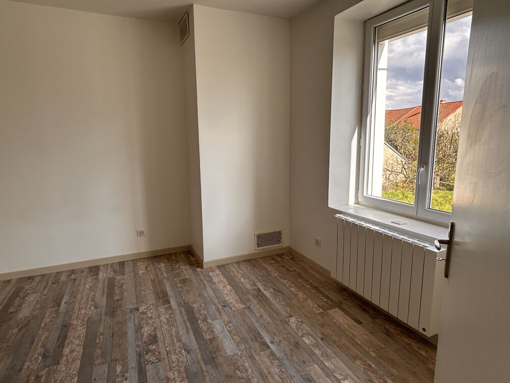 Maison 4 pièces entièrement rénovée à Le Pêchereau