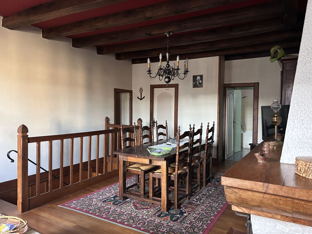 Vente Maison A VENDRE - Maison T5 avec garage, jardin et dépendance à Saint-Gaultier St gaultier