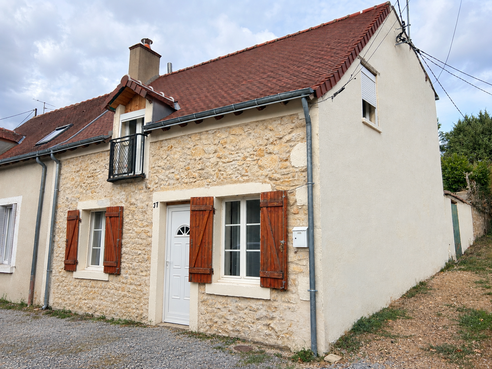 A VENDRE - Maison 4 pièces avec jardin à Saint-Gaultier