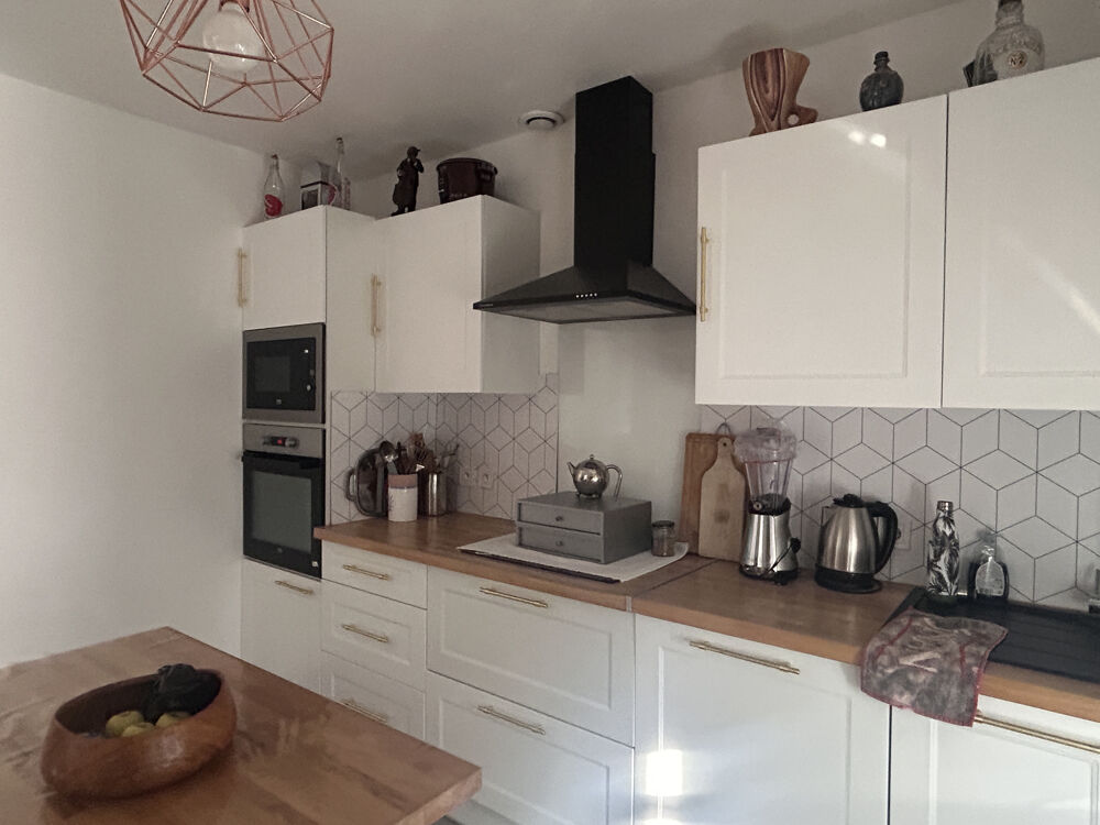 A VENDRE - Maison 3 pièces avec garage, jardin et carport à Argenton-sur-Creuse