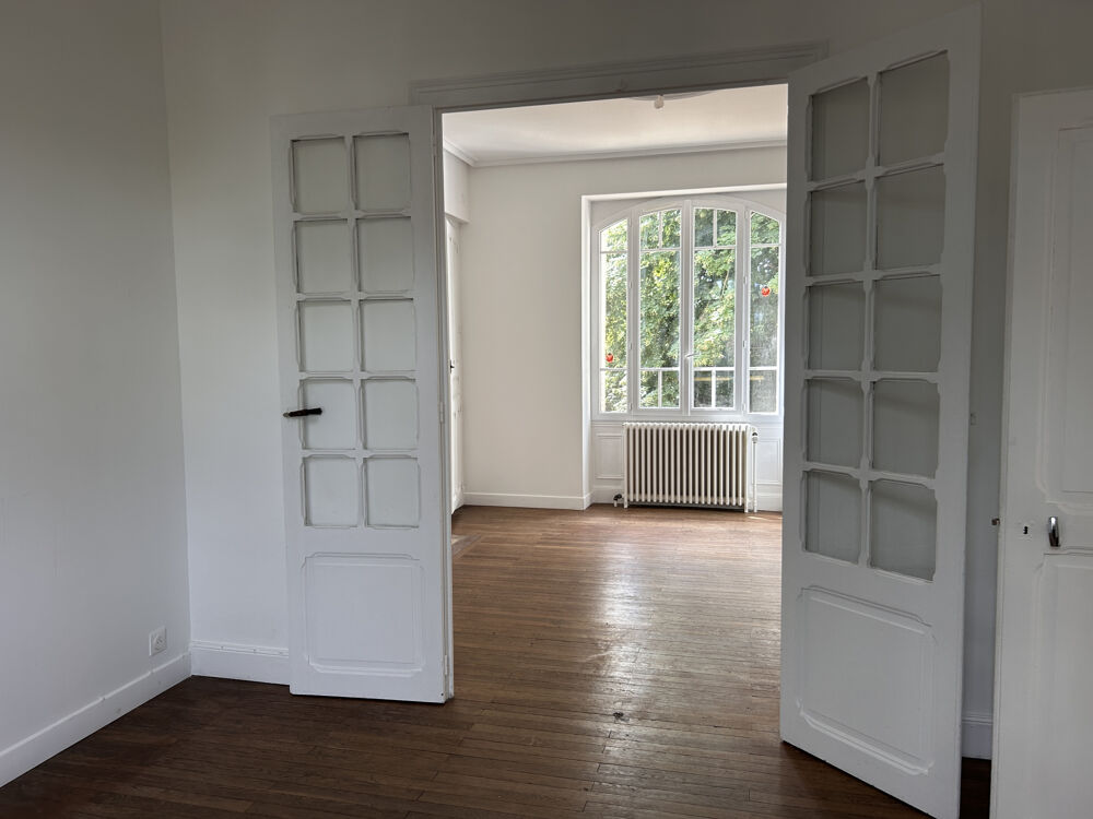 A LOUER Maison 6 pièces avec jardin et garage à Saint-Gaultier