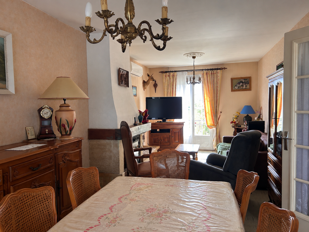 A VENDRE - Maison sur sous-sol complet 3 pièces avec garage et jardin à Chaillac