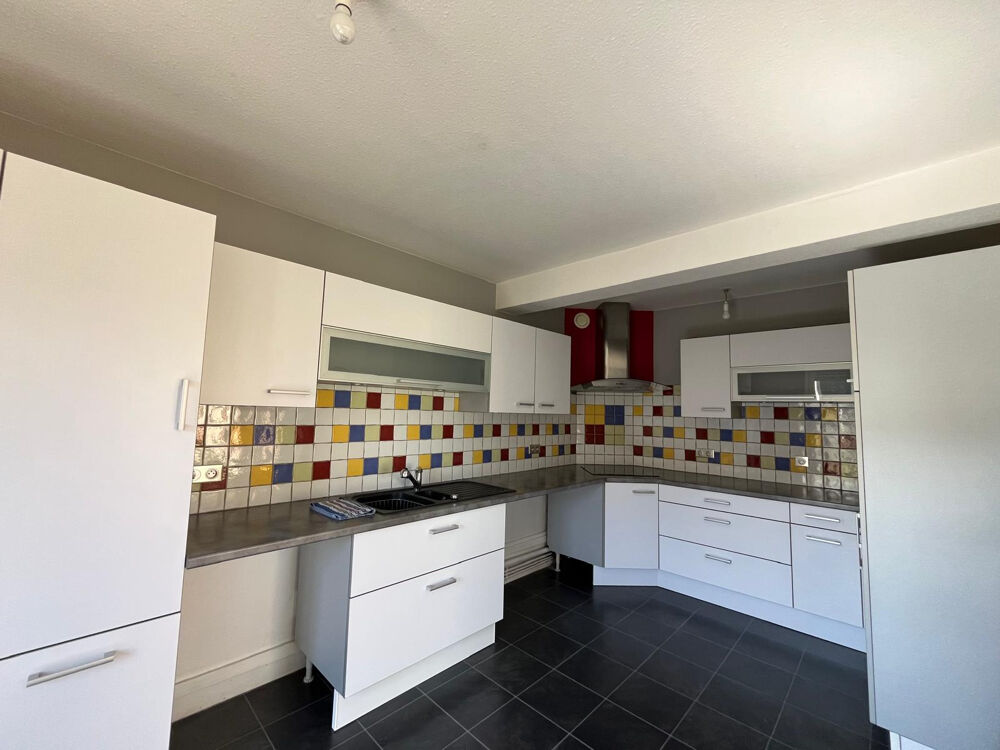 A VENDRE - Duplex 5 pièces en centre-ville d'Argenton-Sur-Creuse
