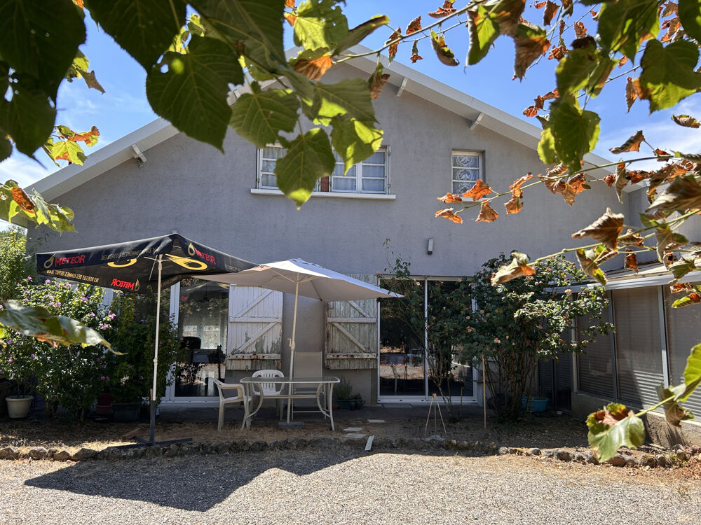 Vente Maison A VENDRE Maison 4 pièces avec jardin et dépendance Le Pêchereau Le pechereau