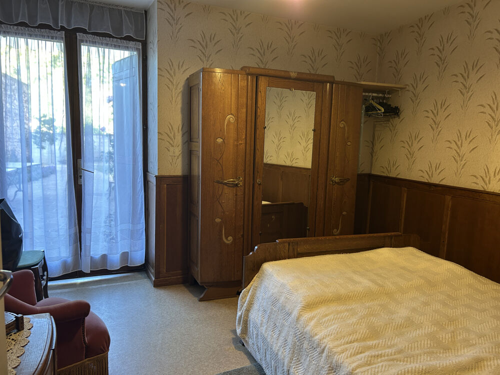 Vente Maison A VENDRE - Maison T5 avec garage, jardin et dépendance à Saint-Gaultier St gaultier