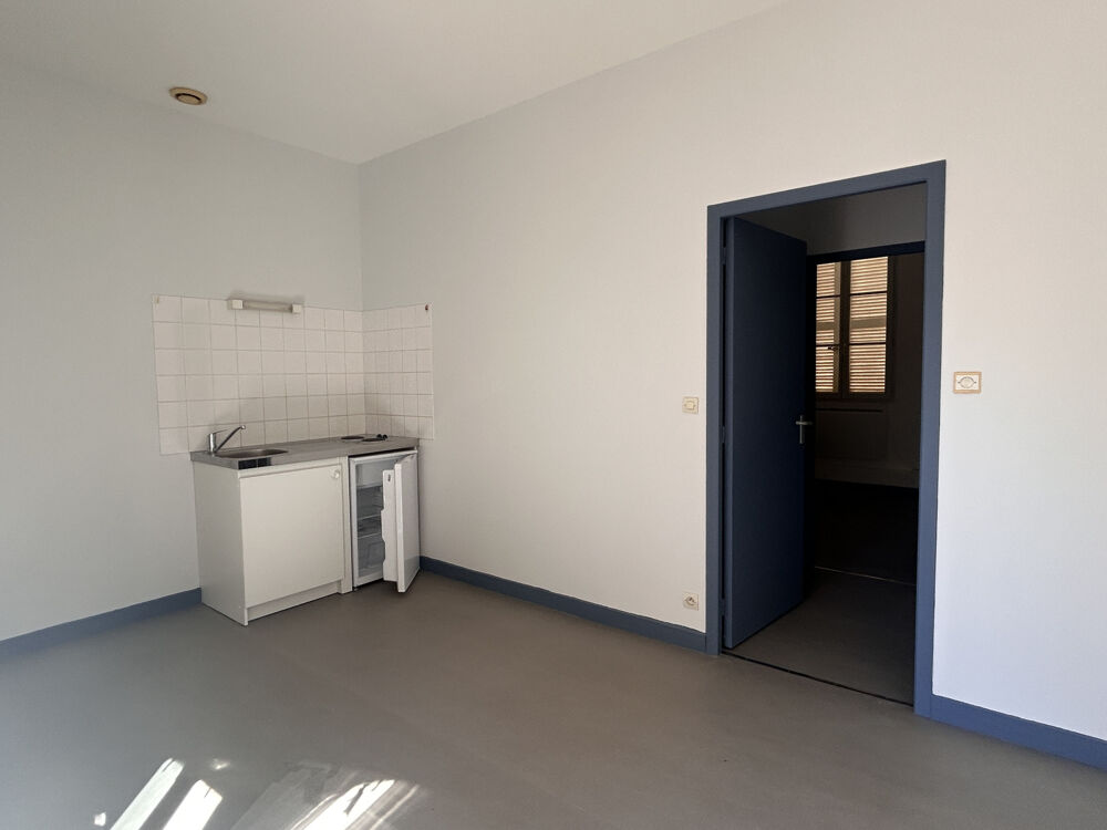 A LOUER - Appartement T2 avec terrasse à Saint-Gaultier