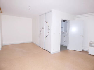  Appartement à louer 2 pièces 48 m²