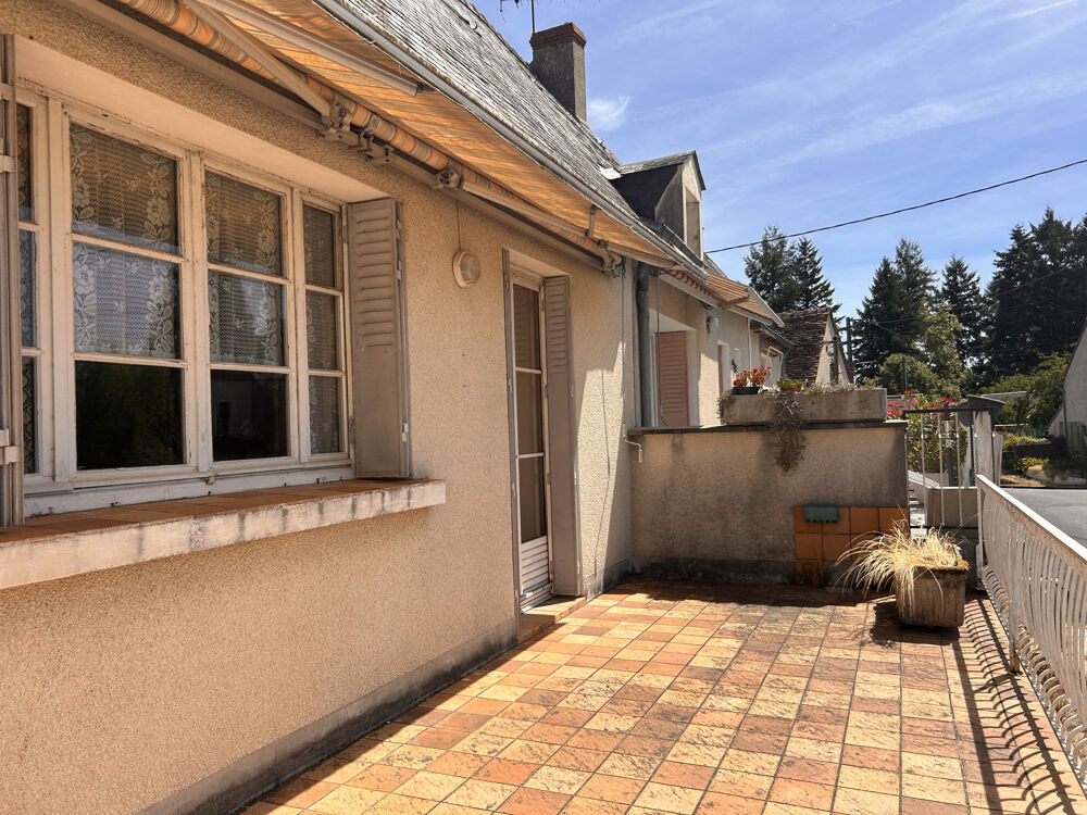 Maison 8 pièces 150 m² · à Le Pont Chretien Chabenet · 150 m² · 105 000 €
