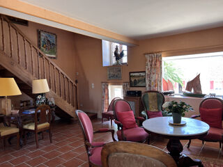  Propriété/château à vendre 10 pièces 125 m²