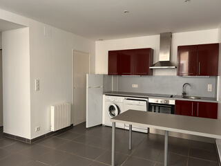  Appartement à louer 2 pièces 39 m²