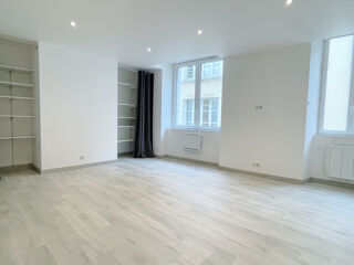  Immeuble à vendre 140 m²