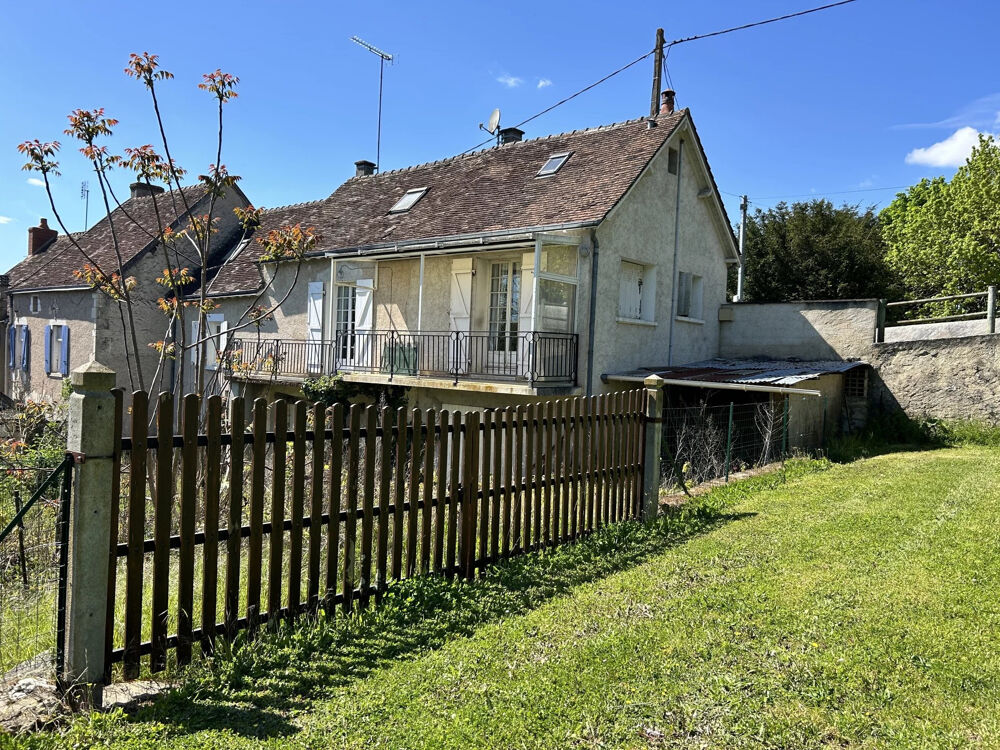 Maison 6 pièces 98 m² · à Merigny · 98 m² · 40 000 €