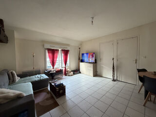  Immeuble � vendre 142 m�