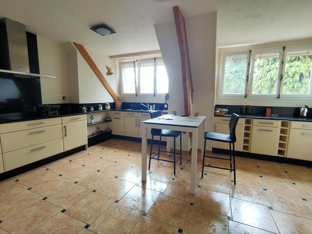 CREPY EN VALOIS, CENTRE VILLE