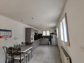  Maison  vendre 6 pices 127 m