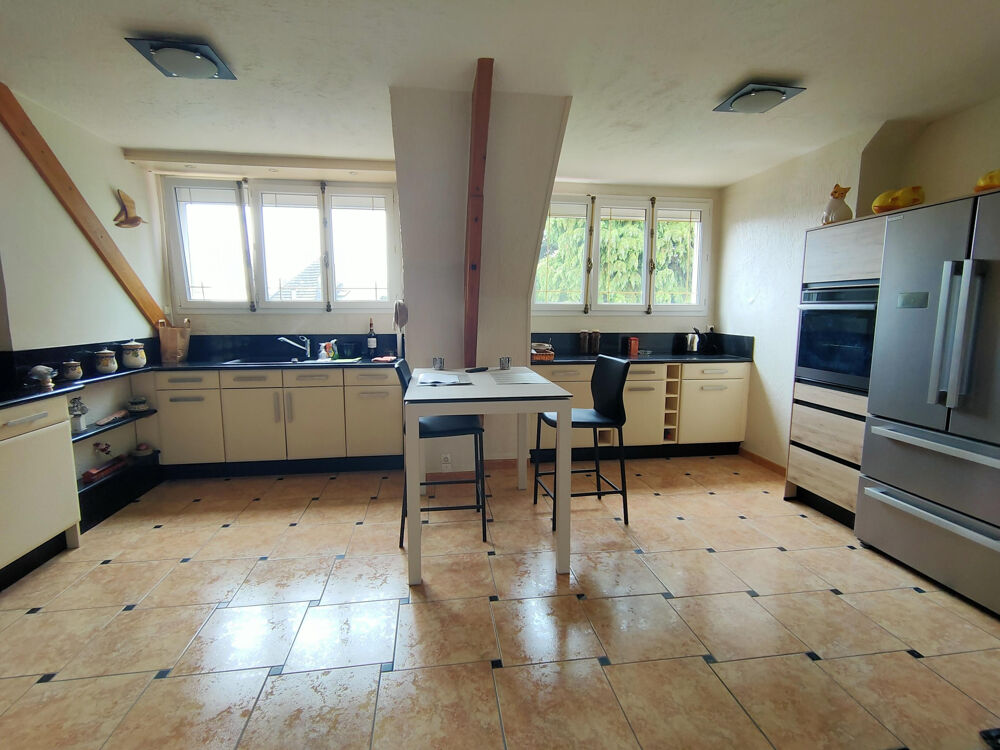 CREPY EN VALOIS, CENTRE VILLE