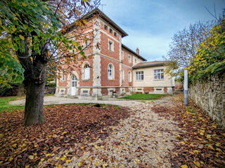  Propri�t�/ch�teau � vendre 15 + pi�ces 470 m�