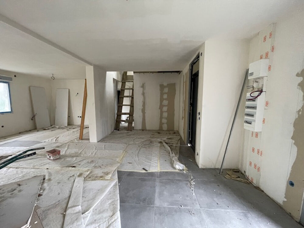 NEUILLY SAINT FRONT