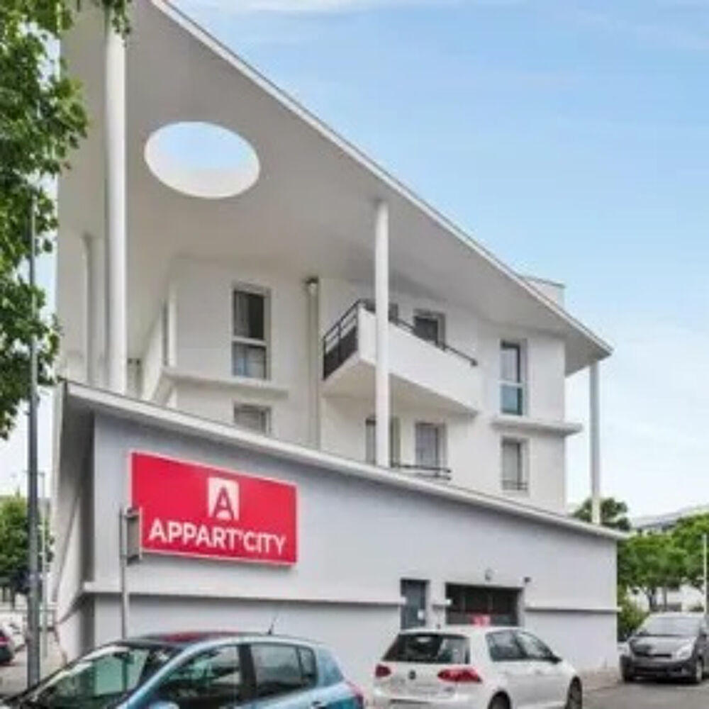 LMNP A SAINT NAZAIRE (44)