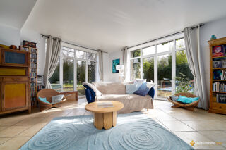  Maison  vendre 7 pices 240 m