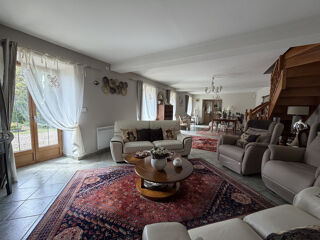  Maison à vendre 9 pièces 193 m²