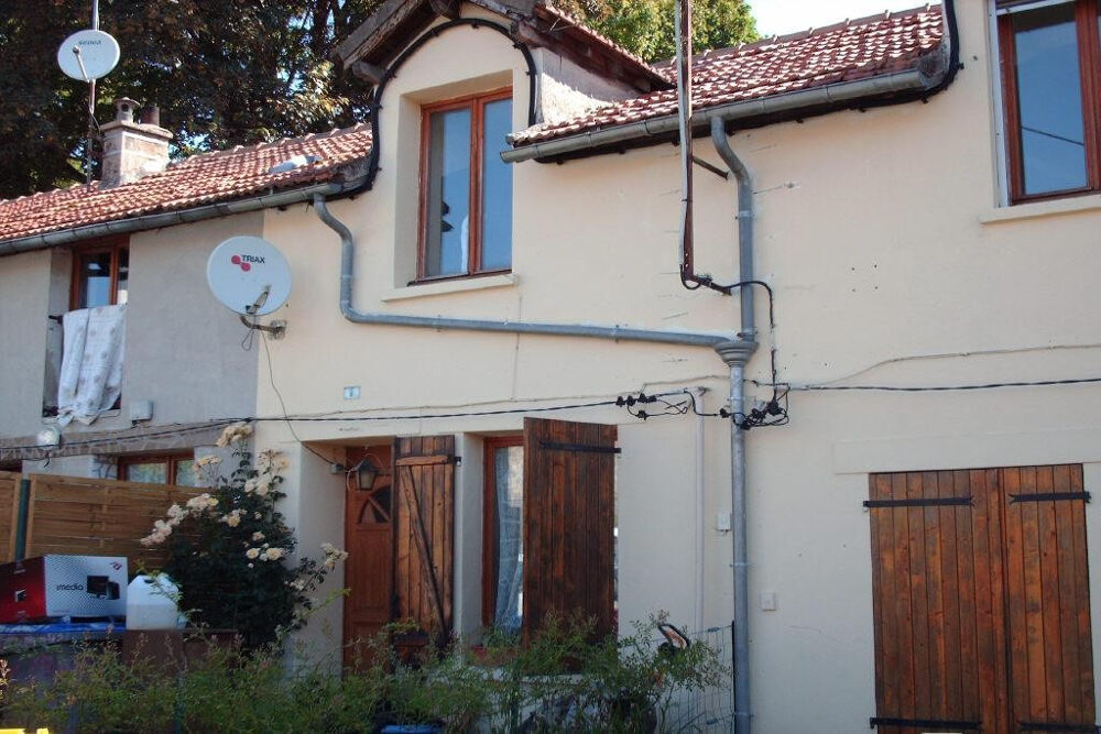 ENSEMBLE DE 2 MAISONS