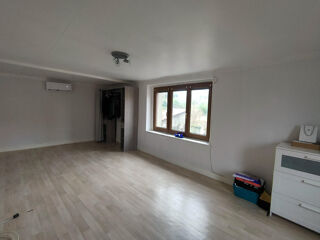  Maison � vendre 6 pi�ces 204 m�