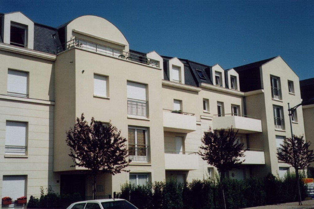 GRAND STUDIO MEUBLE