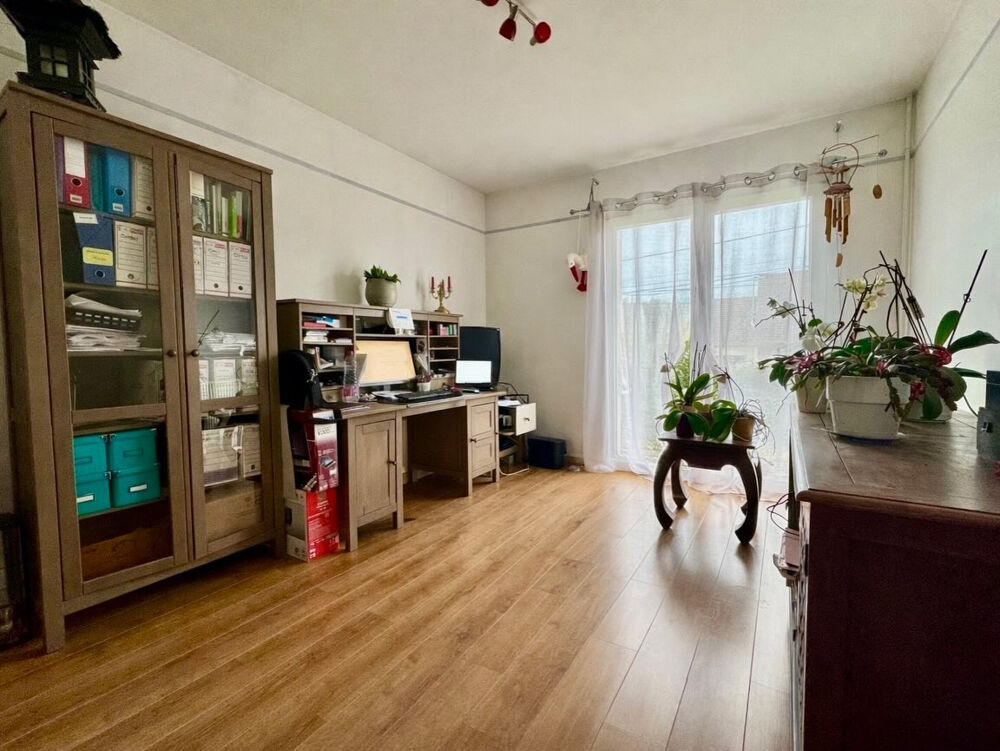 Vente Maison DANS UN BOURG AVEC COMMERCES ET ECOLES Vic sur aisne
