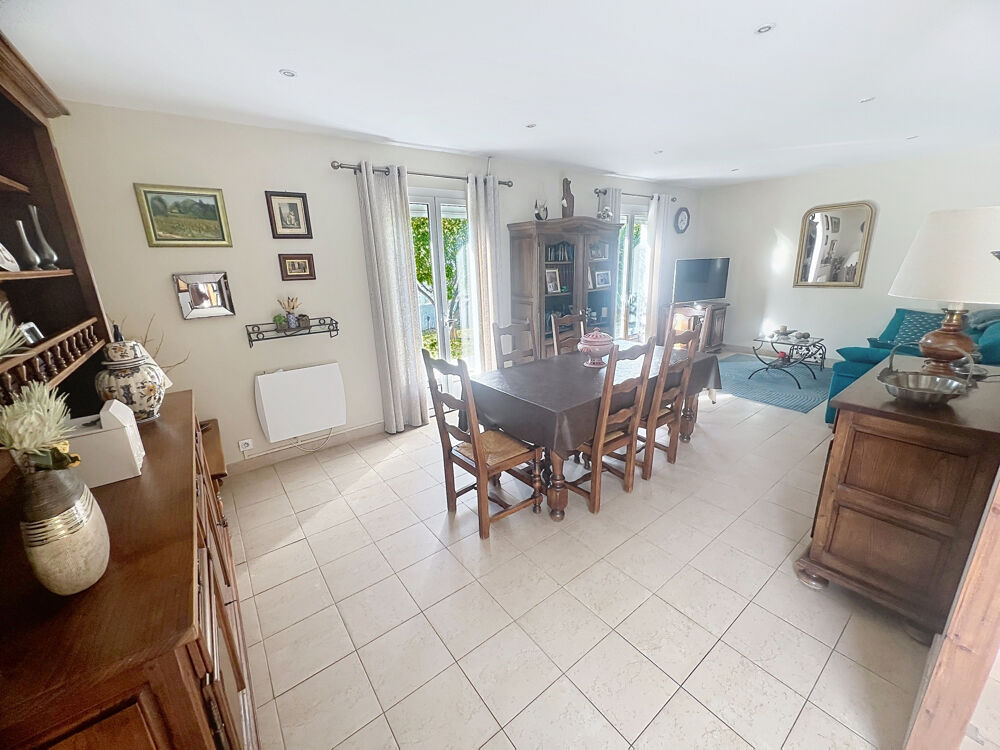 Vente Maison SECTEUR RESIDENTIEL - VILLA 3 FACES 82 M2 HBTS  SUR 443 M2 DE TERRAIN  -  GARAGE -JACUZZI Bompas