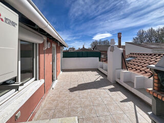  Immeuble à vendre 68 m²