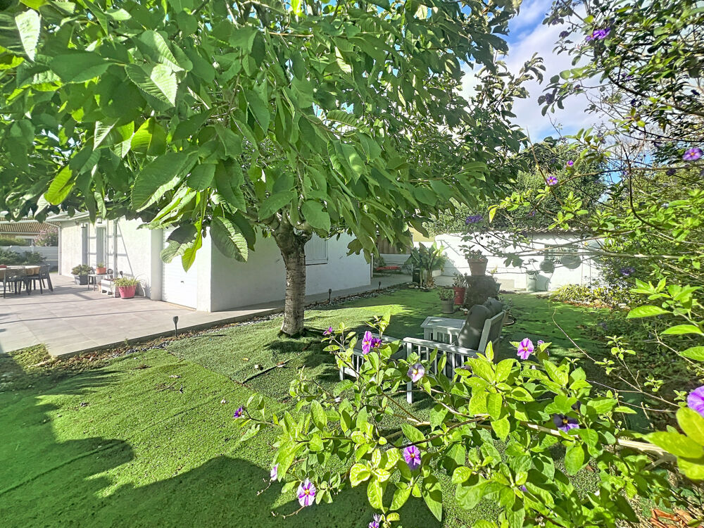 Vente Maison SECTEUR RESIDENTIEL - VILLA 3 FACES 82 M2 HBTS  SUR 443 M2 DE TERRAIN  -  GARAGE -JACUZZI Bompas