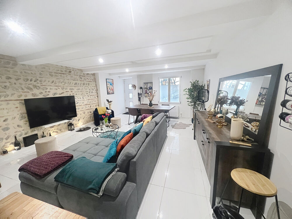 Vente Appartement APPARTEMENT ENTIEREMENT RENOVE  DE TYPE 2 65.77 M2 Pia