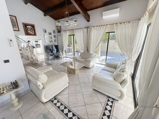  Maison � vendre 5 pi�ces 180 m�