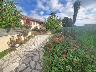 Vente Maison SECTEUR RESIDENTIEL - VILLA 3 FACES 100 M2 HBTS  SUR 483 M2 DE TERRAIN  -  GARAGE ET SOUS SOL 100 M2 Bompas
