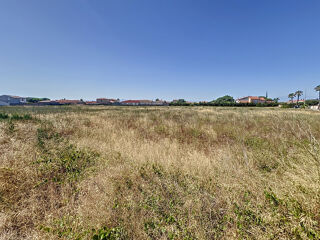  Terrain � vendre 381 m� Pia
