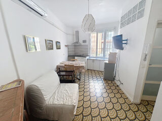  Immeuble à vendre 68 m²