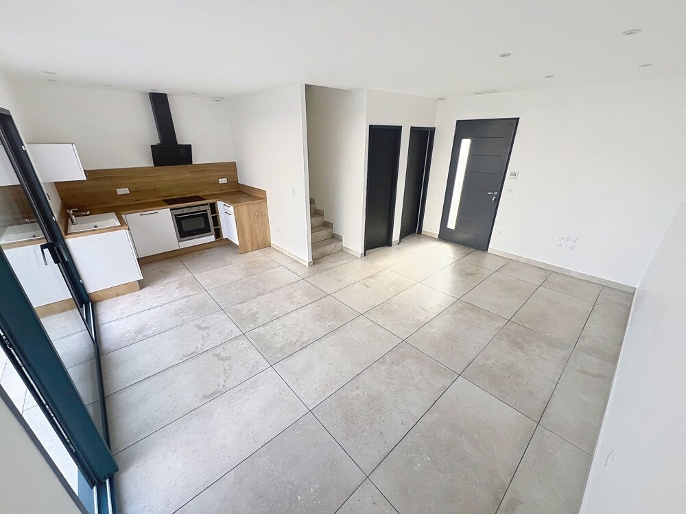 - VILLA 2 FACES ENV 70 M2 HBTS SUR 203 M2 DE TERRAIN -