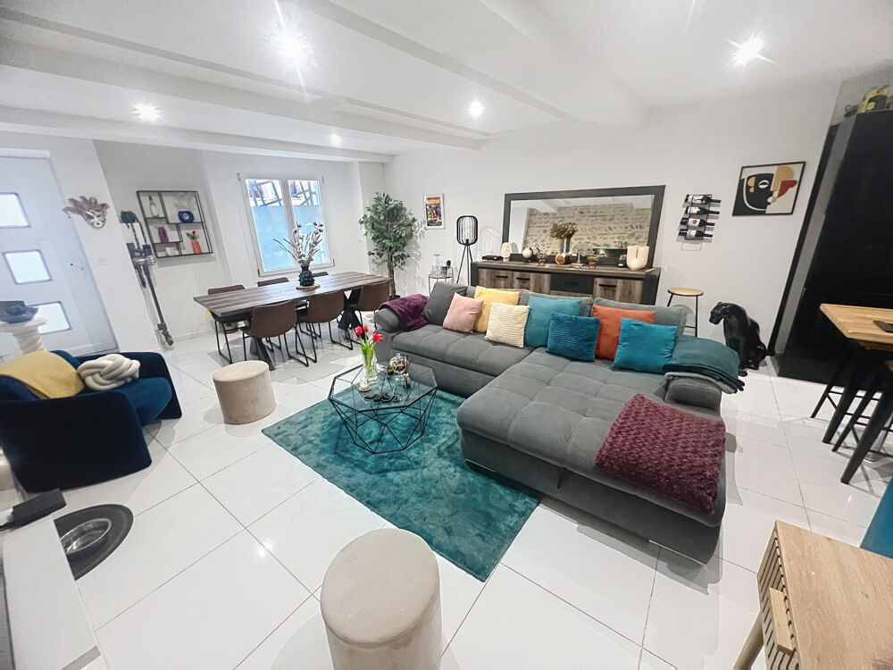 Vente Appartement APPARTEMENT ENTIEREMENT RENOVE  DE TYPE 2 65.77 M2 Pia