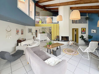  Maison � vendre 6 pi�ces 210 m� Bompas